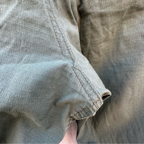 Vuori Men's Ripstop Cargo Joggers Drawstring Waist Casual Straight Leg Sz M - Picture 12 of 16